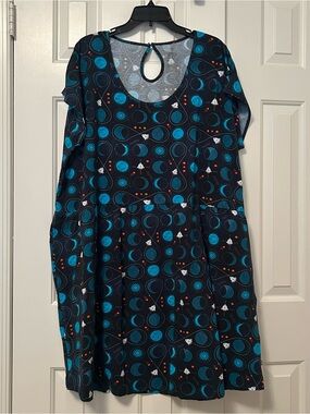 Princess Awesome Gravity Assist Print Knee-Length Dress Women's Size 28-30 4XL